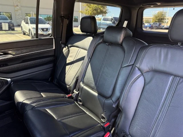Used 2022 Diamond Black Jeep Series II image 27