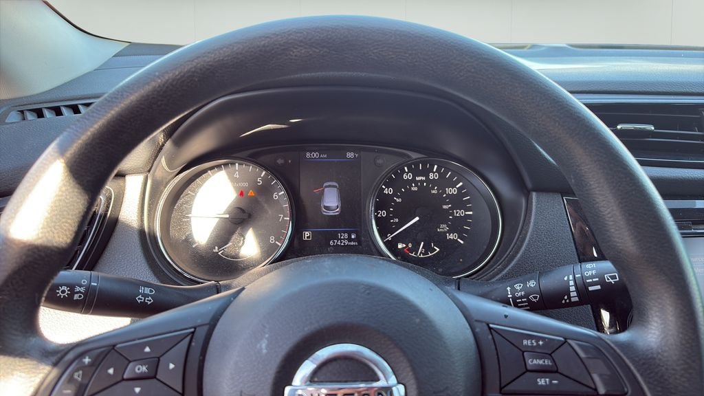 Used 2019 Gray Nissan S image 10
