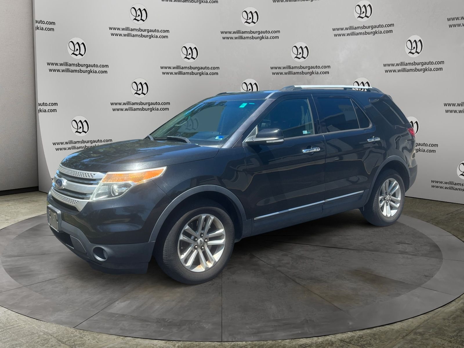 2014 Ford Explorer's photo