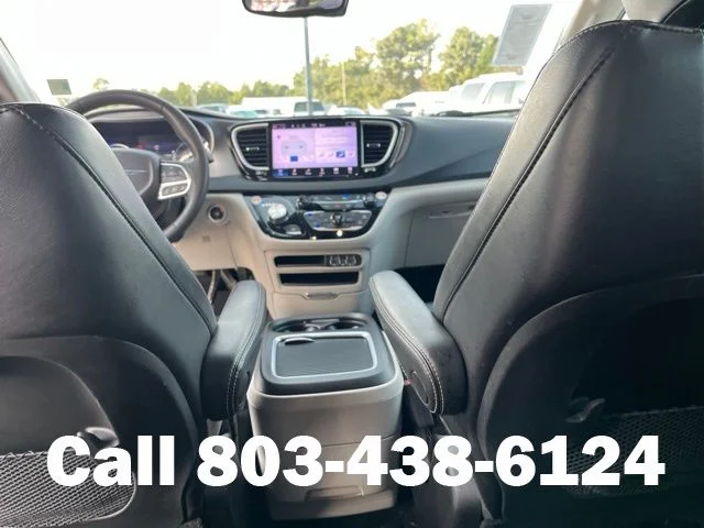 Used 2023 Gray Chrysler Touring L image 12
