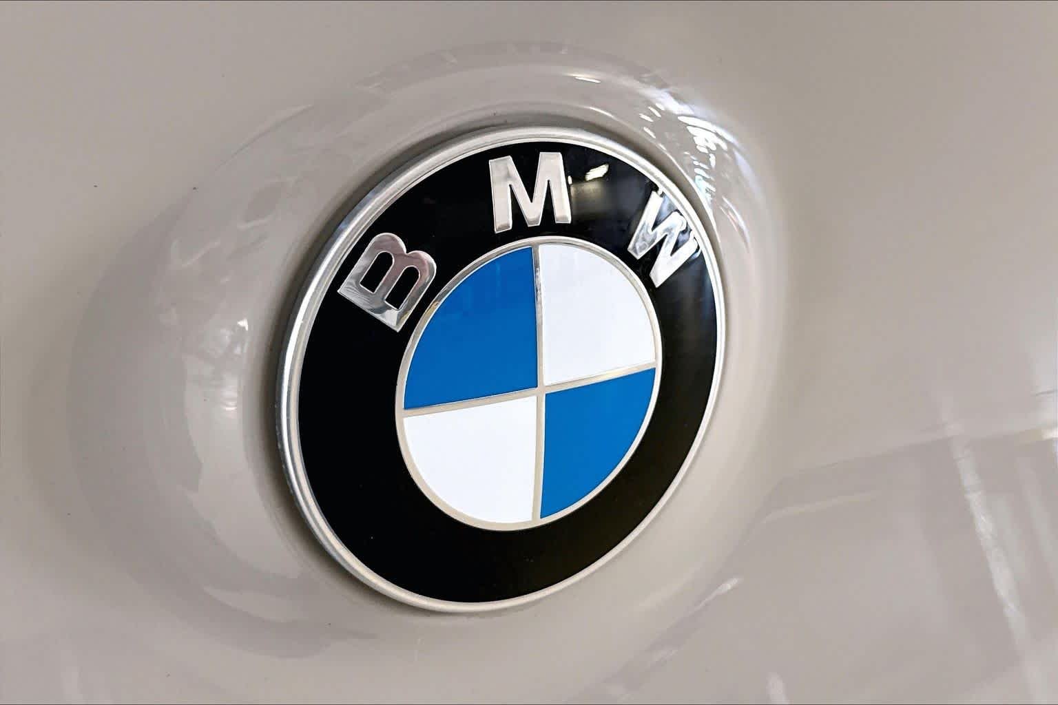Used 2026 Dune Grey Metallic BMW 30 xDrive image 31