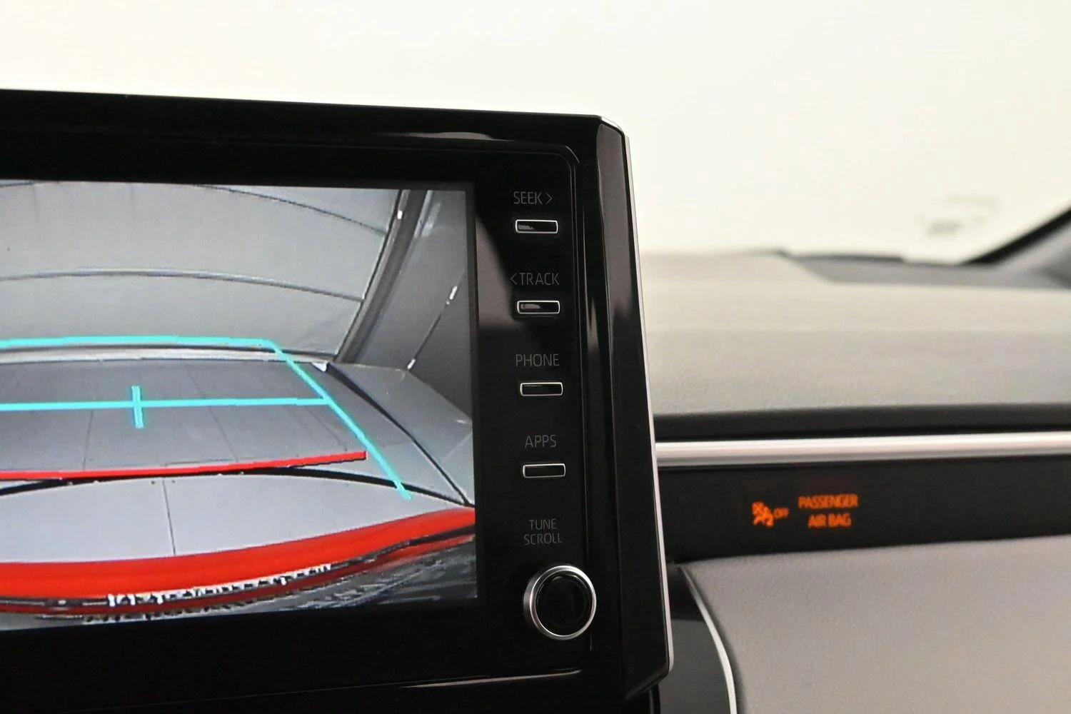 Used 2020 Barcelona Red Metallic Toyota SE image 22