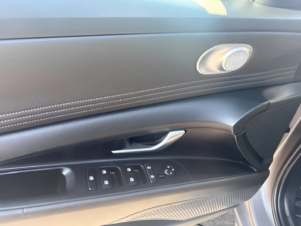 Used 2021 Silver Hyundai SEL image 22