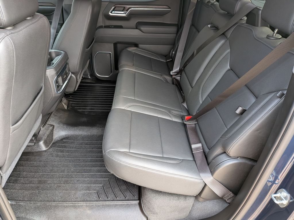 Used 2022 Blue GMC SLT image 27