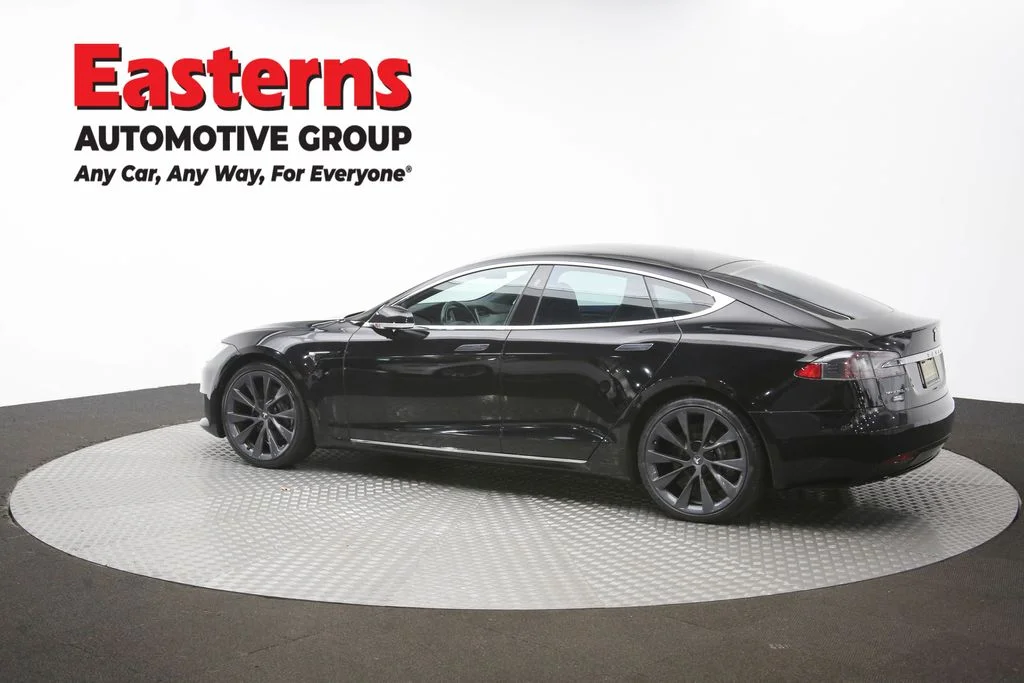 Used 2018 Black Tesla 75D image 61