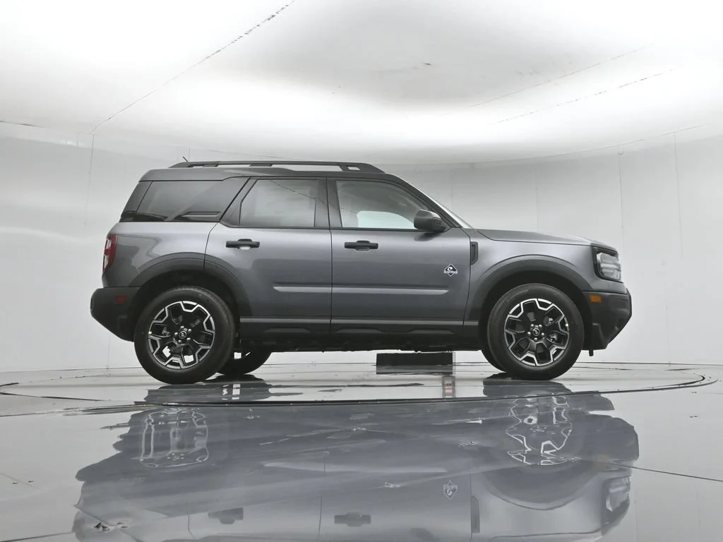 New 2026 Gray Ford Outer Banks image 48