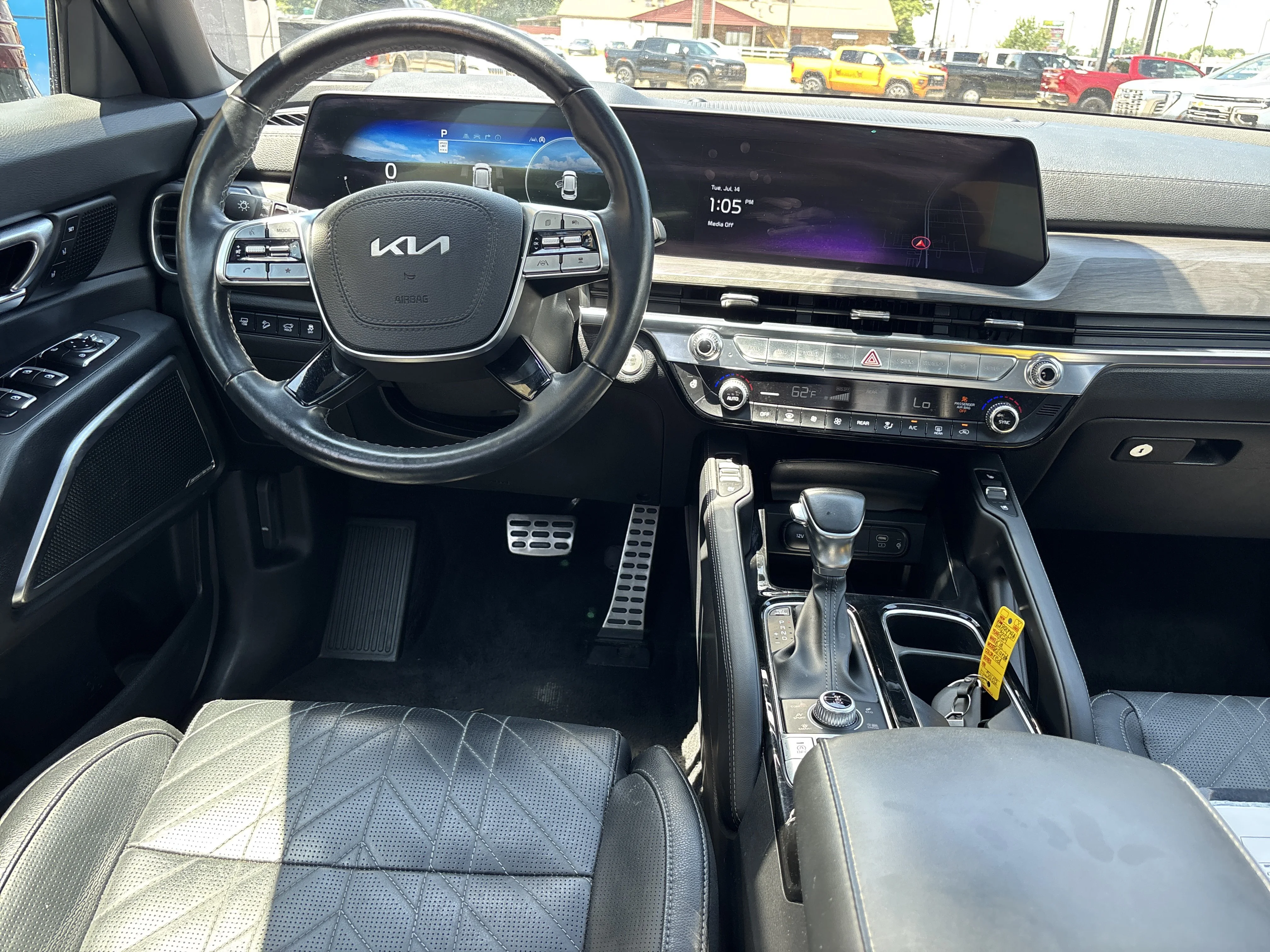 Used 2024 Dawning Red Kia SX X-Line AWD image 16