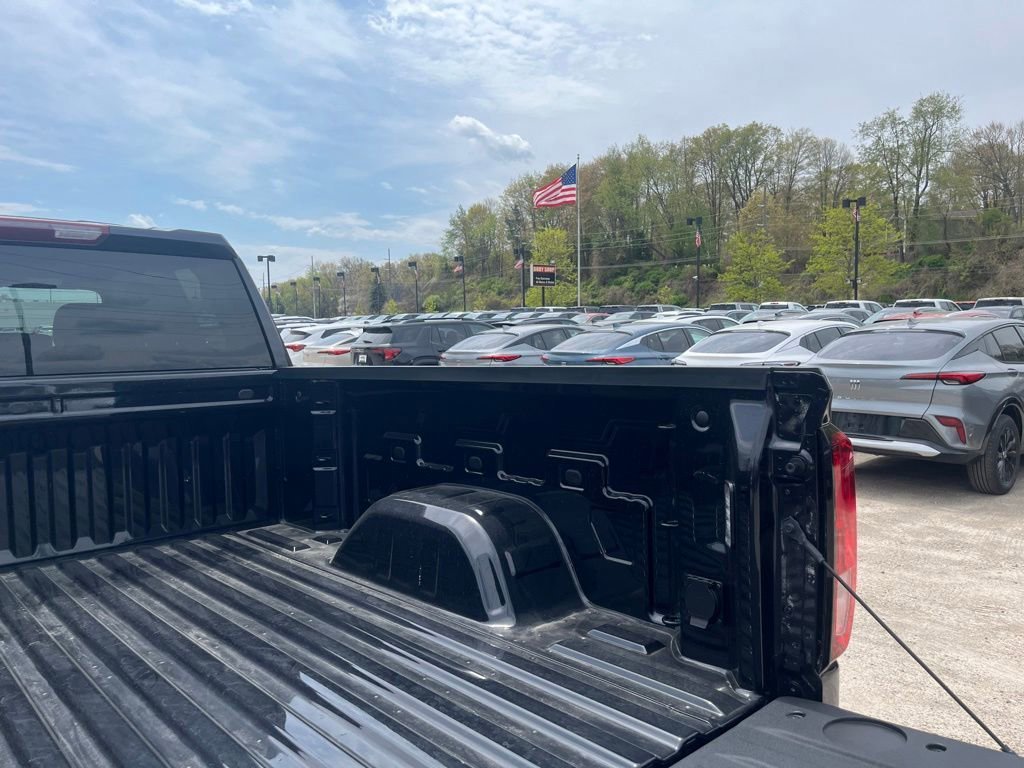 Used 2026 Titanium Rush Metallic GMC Elevation image 13