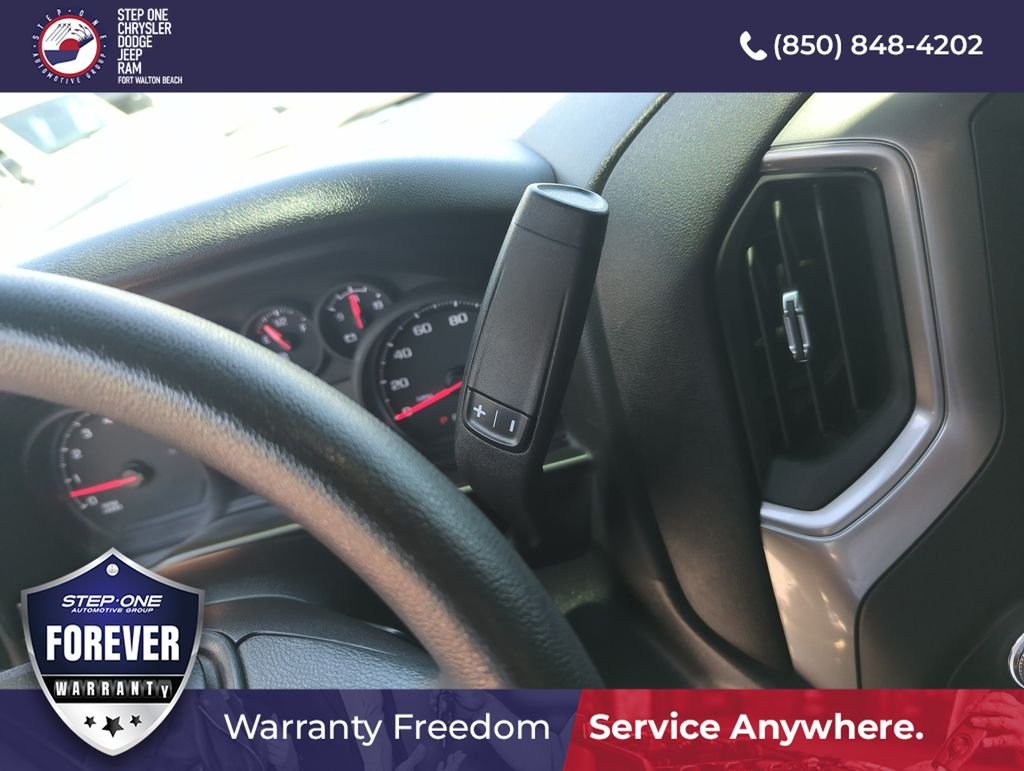 Used 2025 White GMC Pro image 22