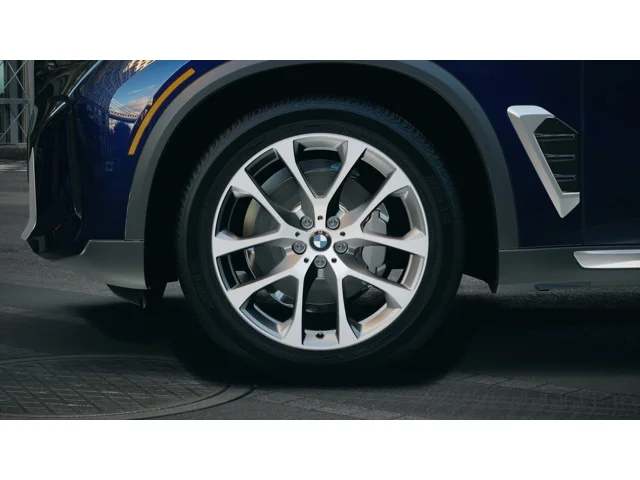 New 2026 Tanzanite Blue II Metallic BMW X5 40i image 7