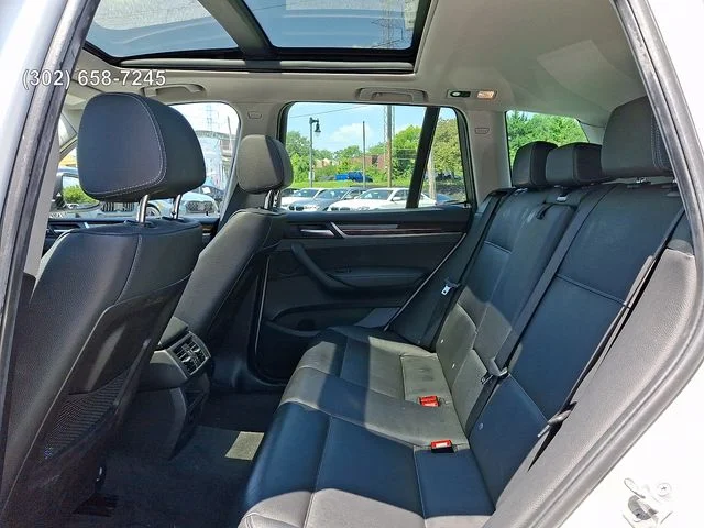 Used 2017 Alpine White BMW xDrive28i image 10