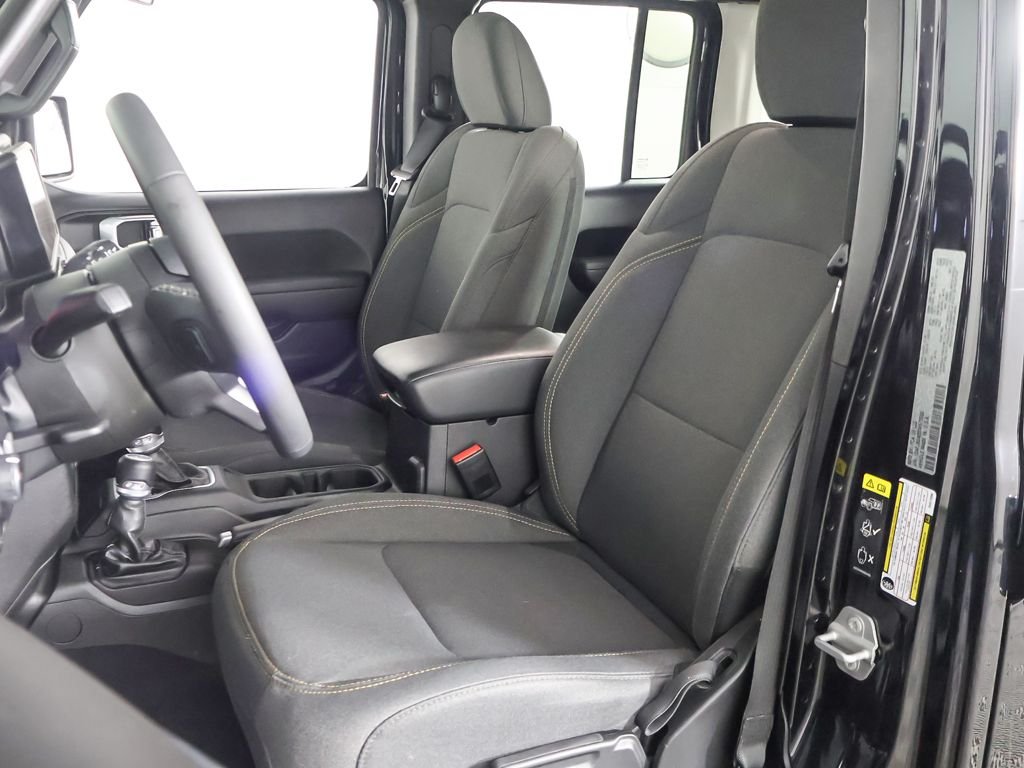 Used 2025 Black Jeep Sport S image 26
