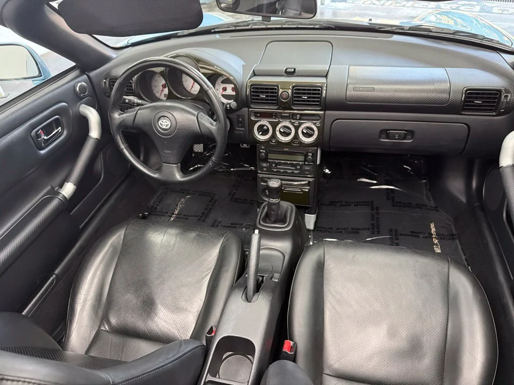 Used 2003 Blue Toyota Base image 31