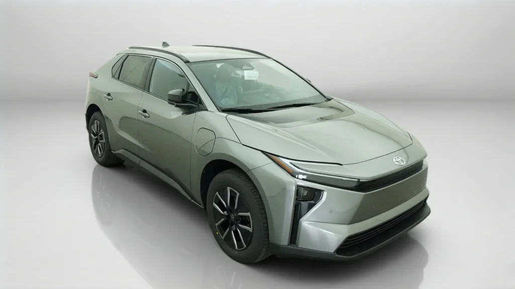New 2027 Heavy Metal Toyota XLE image 13