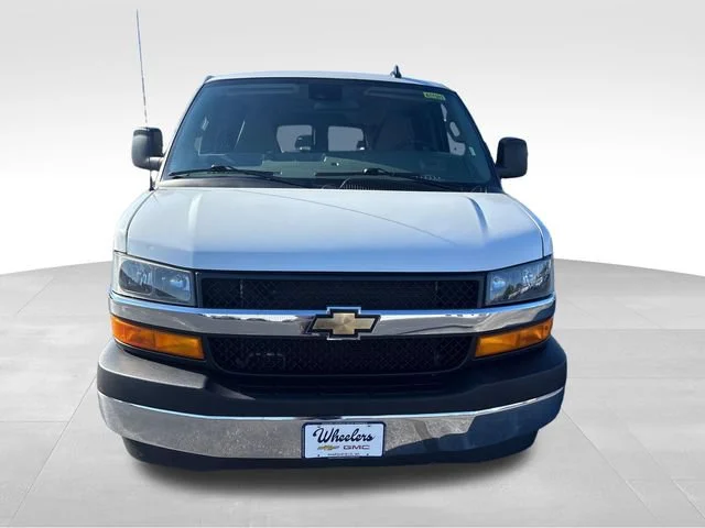 Used 2025 Summit White Chevrolet 1LT image 10