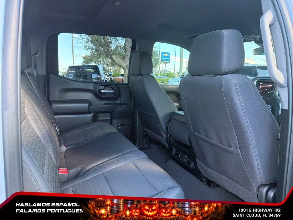 Used 2025 Sterling Gray Metallic Chevrolet Custom image 27