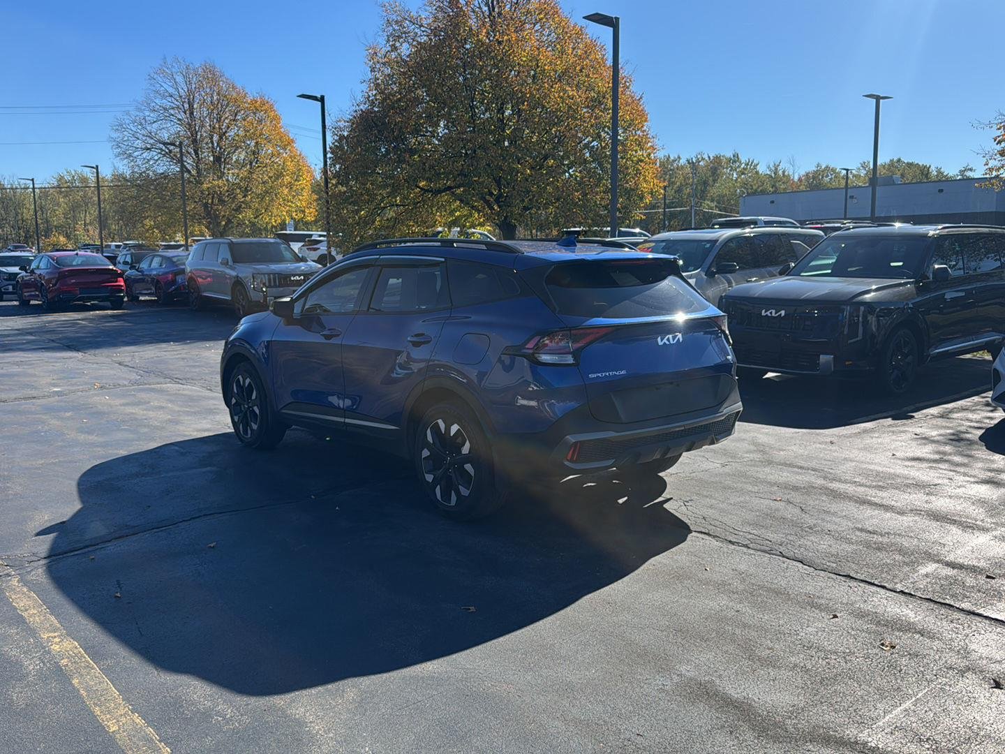 Used 2023 Sapphire Blue Kia X-Line image 7