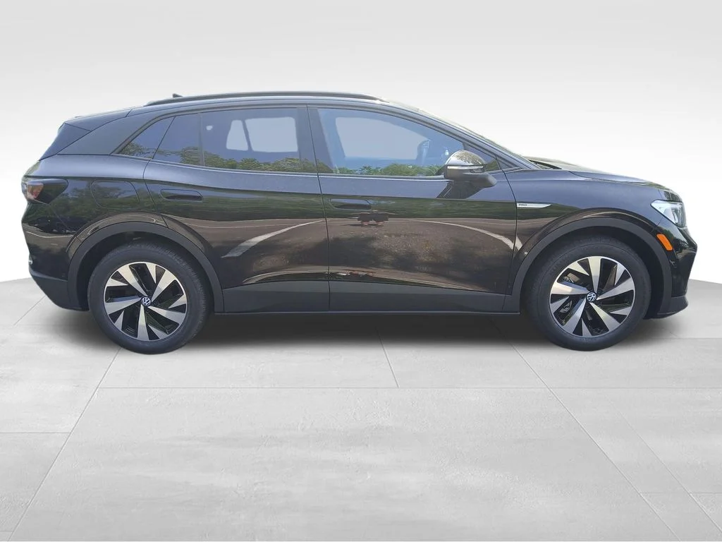 New 2026 Black Volkswagen Pro image 6