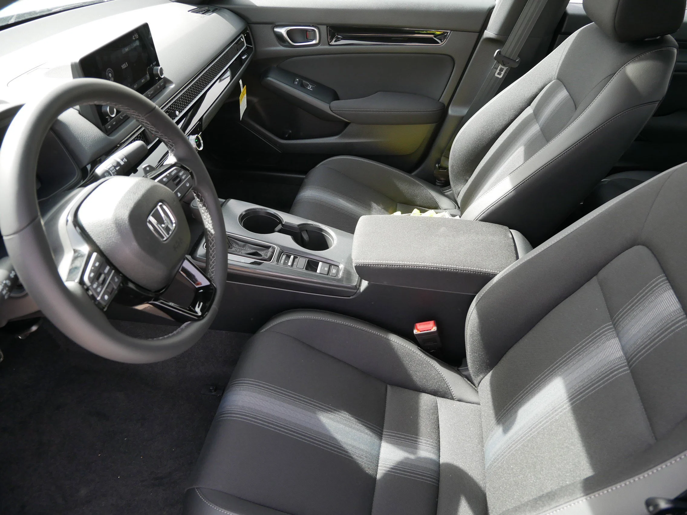 2026 Honda Civic Sport - Photo 7