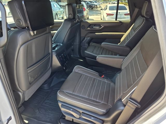 New 2026 Glacier White Tricoat GMC Denali Ultimate image 6
