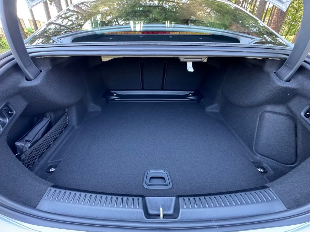 2026 Mercedes-Benz E-Class E350 - Photo 17