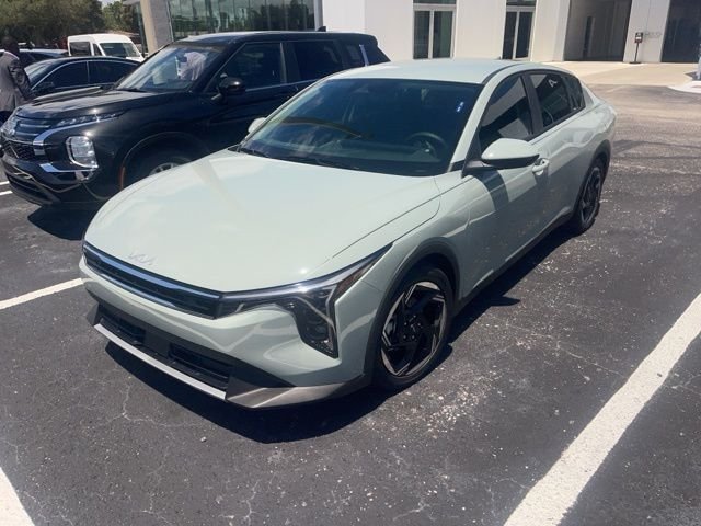 2025 Kia K4 EX