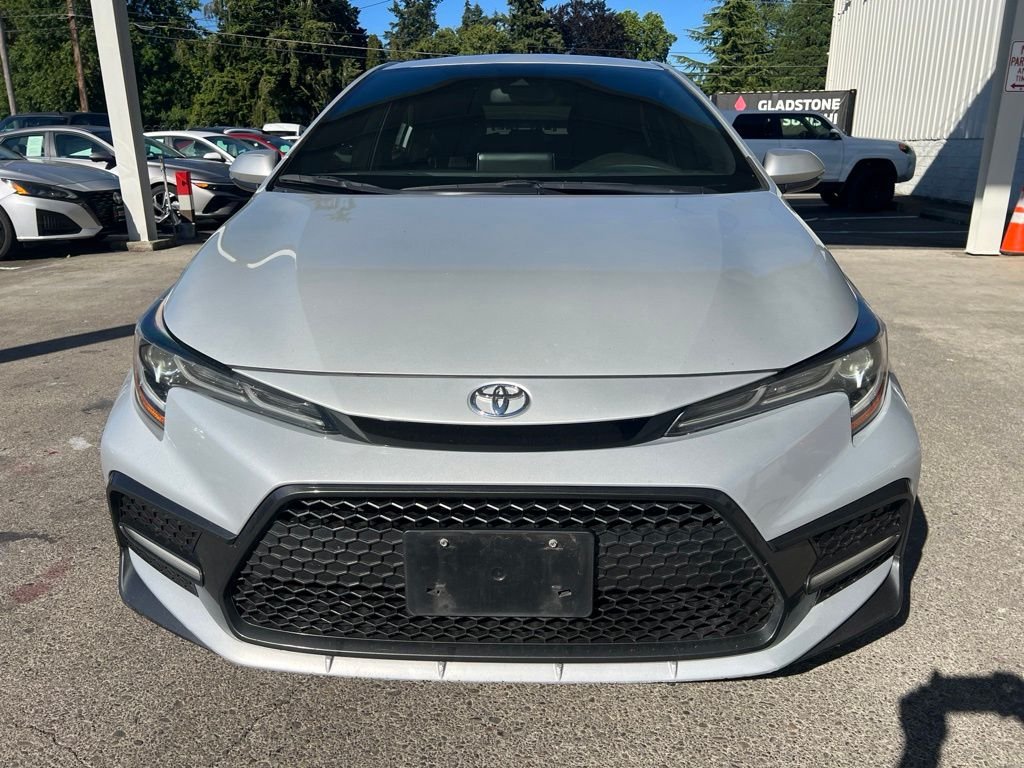 Used 2022 Classic Silver Metallic Toyota XSE image 3