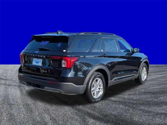 New 2026 Agate Black Metallic Ford Active image 4