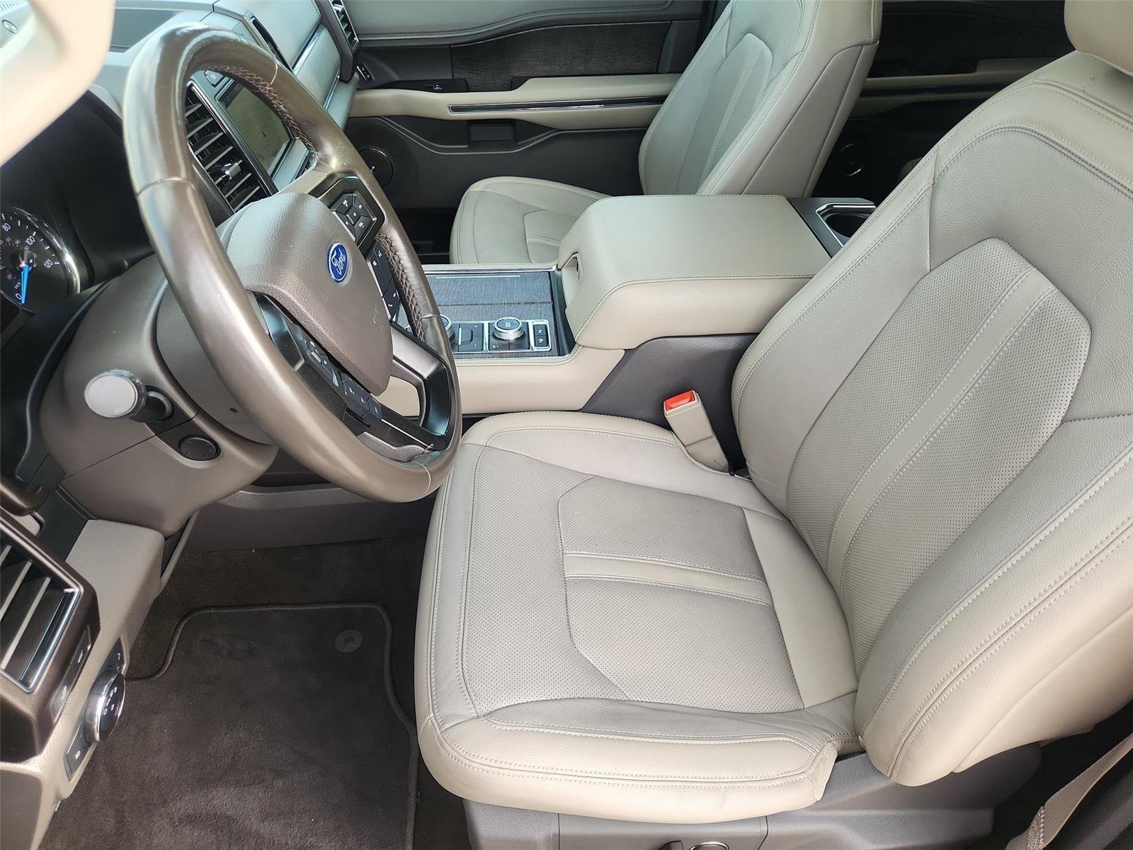 Used 2019 Gray Ford Limited image 20