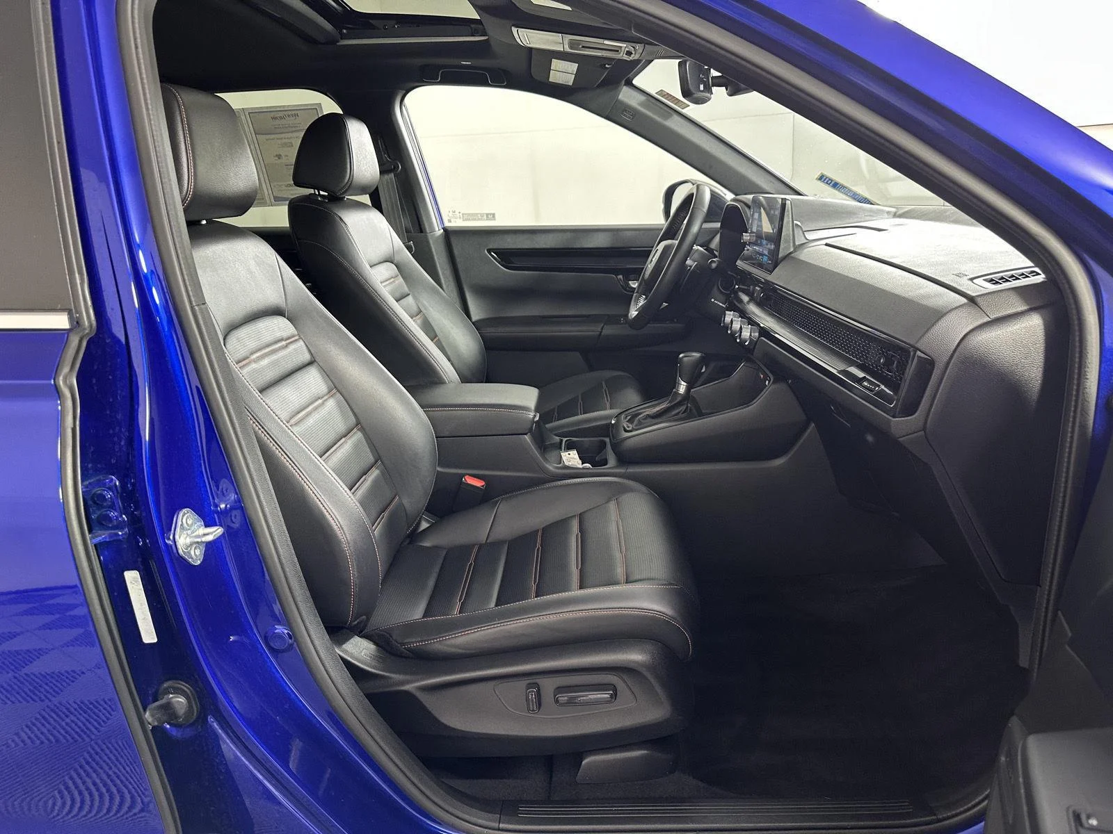 Used 2024 Still Night Pearl Honda Sport Touring image 29