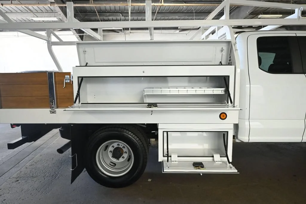 New 2026 Oxford White Ford XL image 31