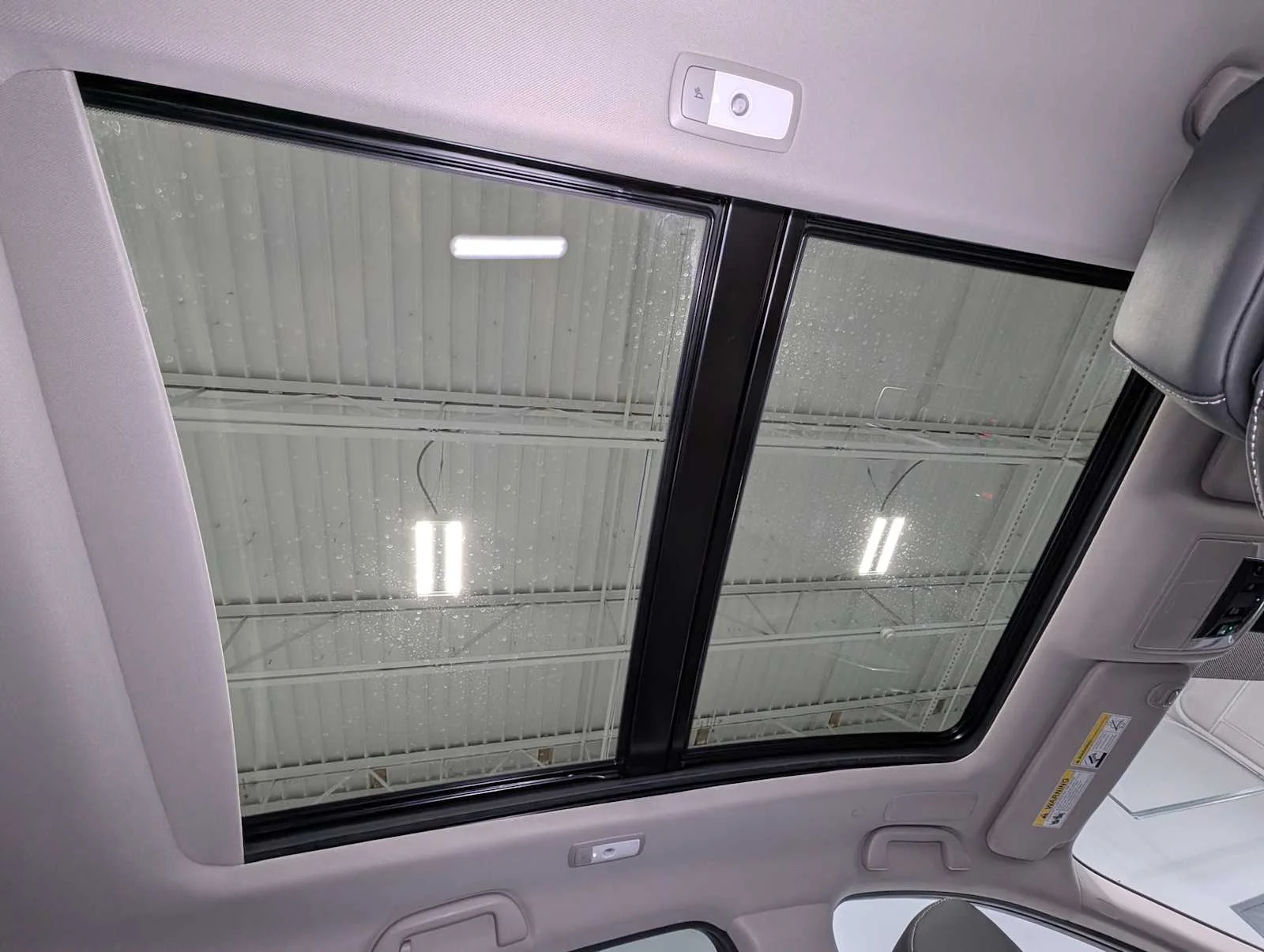 Used 2020 Modern Steel Metallic Acura w/Technology Pkg image 15