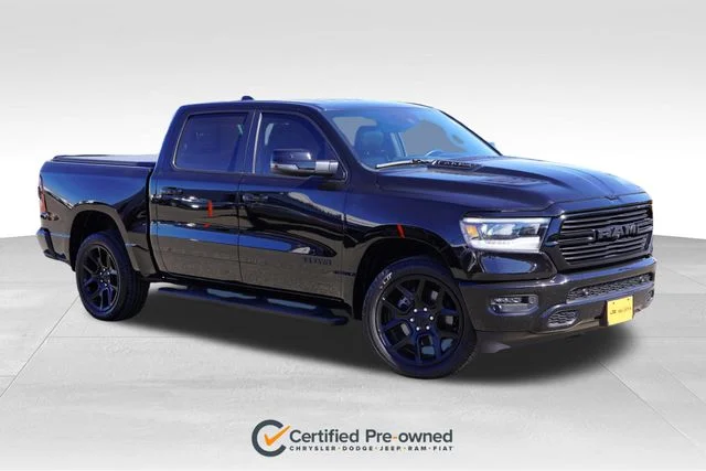 2024 RAM 1500 Laramie 4x4 Crew Cab 5'7's photo