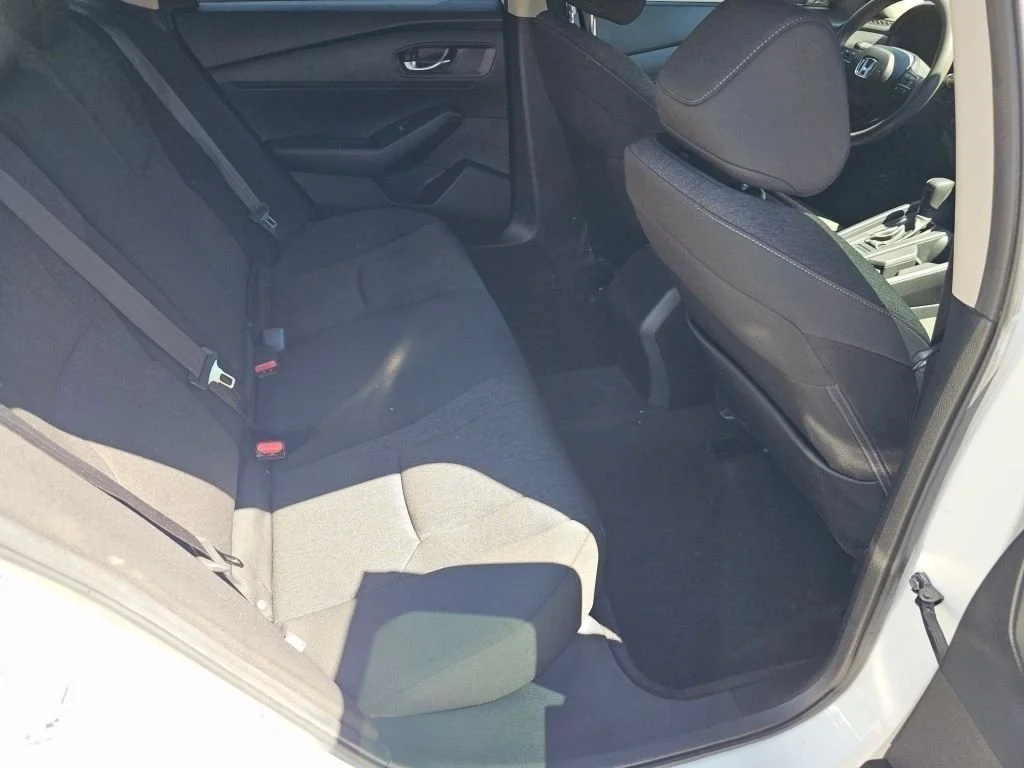 Used 2024 White Honda LX image 5