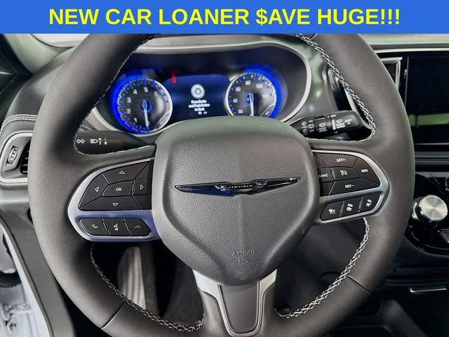 2026 Chrysler Pacifica Select - Photo 11