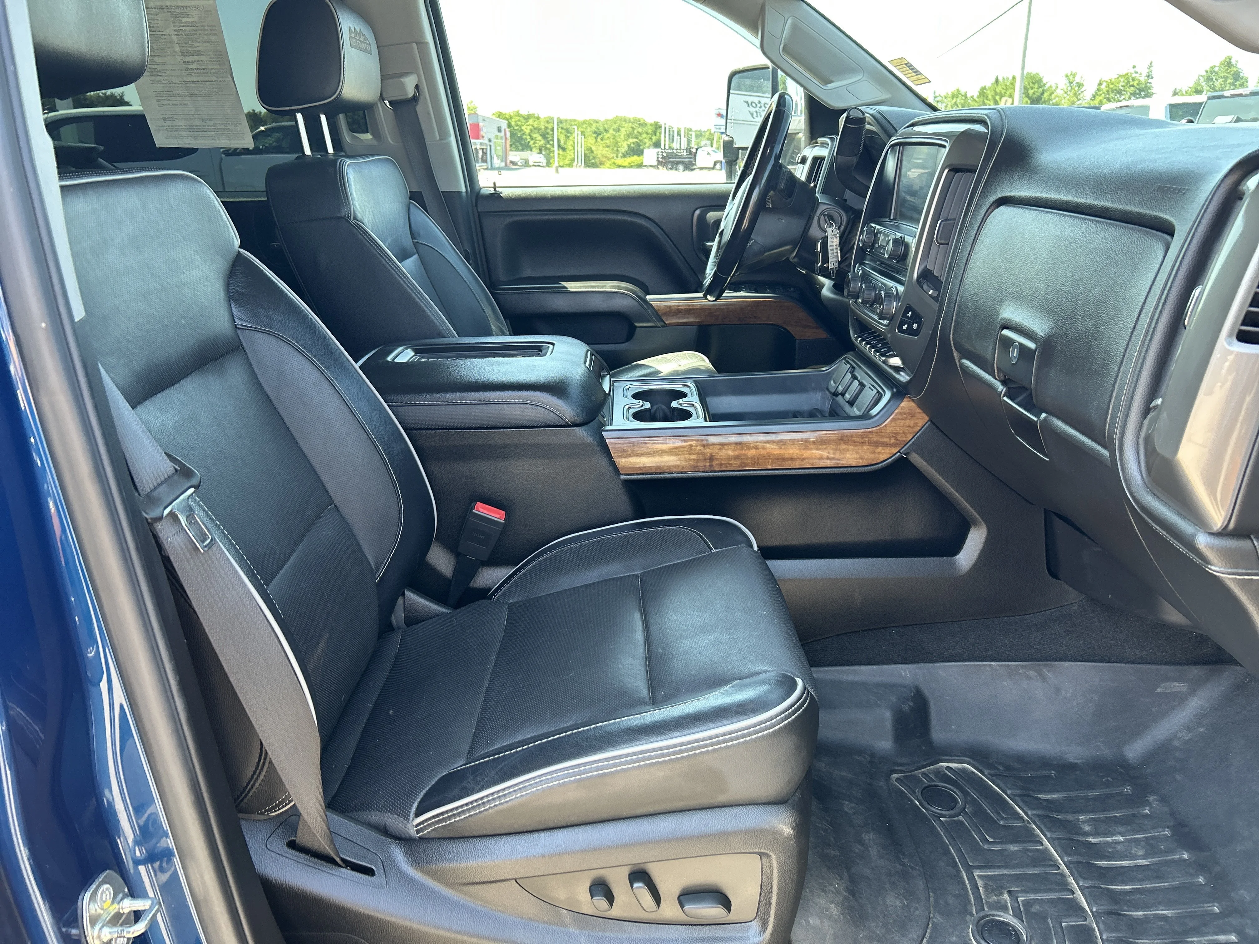 2018 Chevrolet Silverado 2500HD High Country - Photo 10