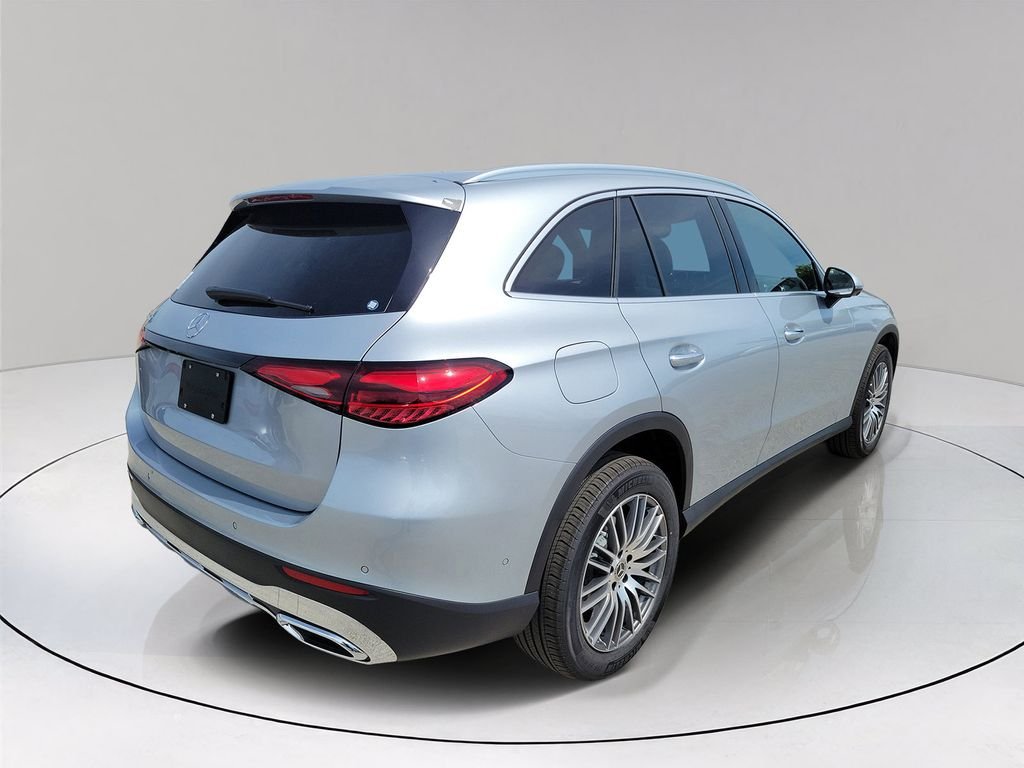 New 2027 Cirrus Silver Metallic Mercedes-Benz GLC 300 image 6