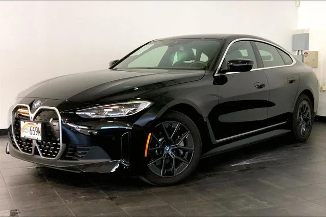 2023 BMW i4