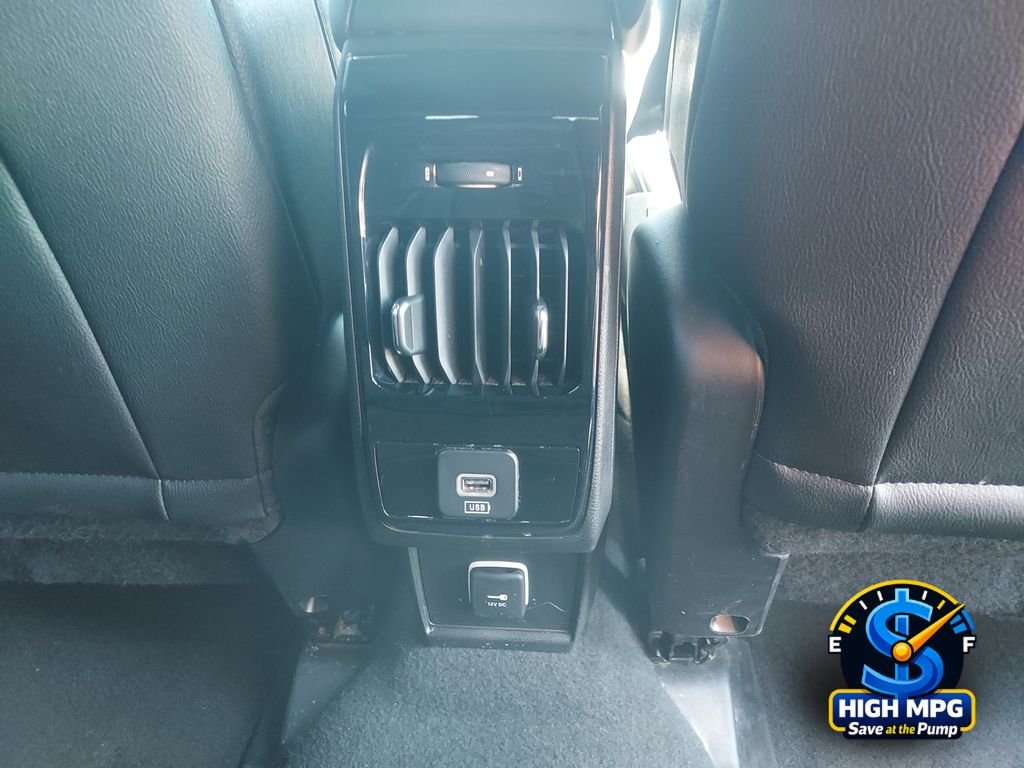 Used 2025 Silver Jeep Limited image 24
