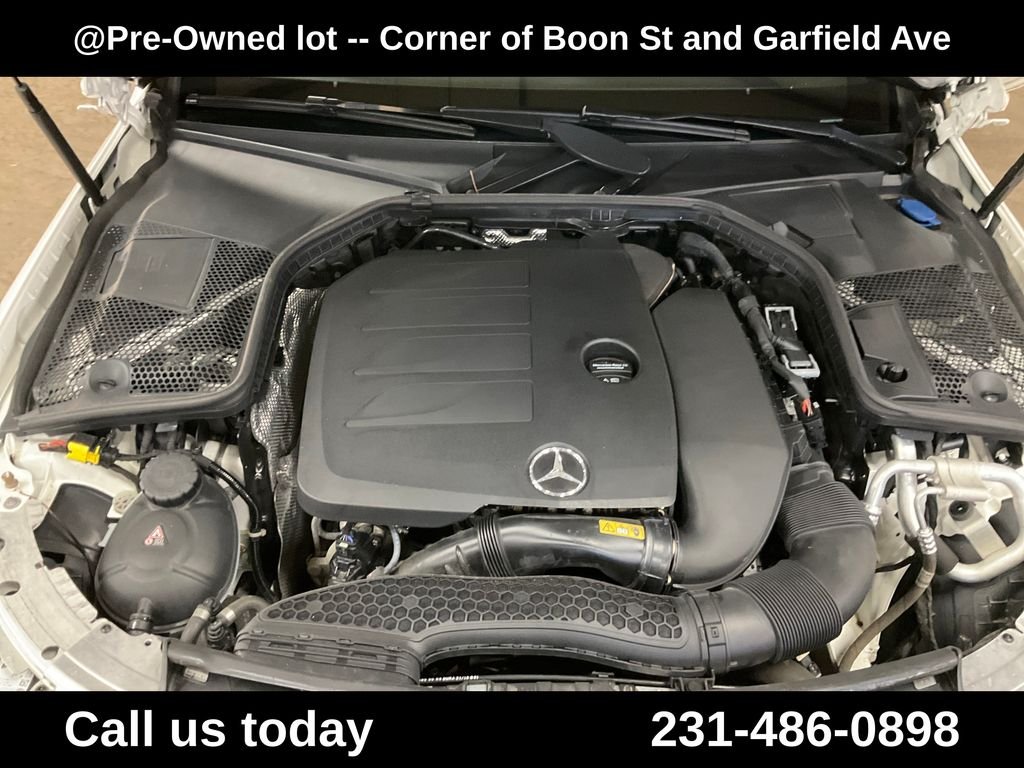 Used 2019  Mercedes-Benz C 300 image 9