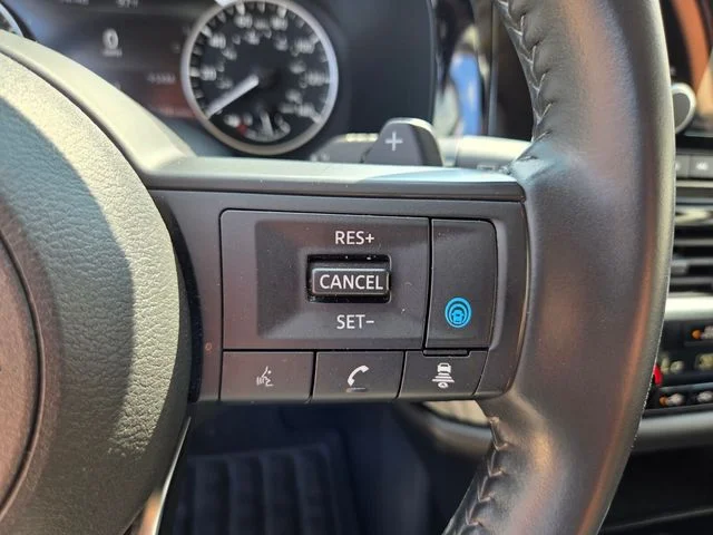 Used 2025 Silver Nissan SV image 37
