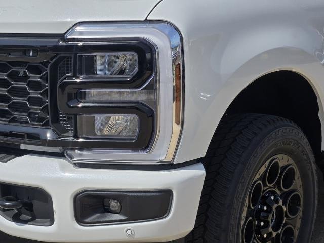 New 2026 Star White Metallic Tri-Coat Ford F-250® Lariat® image 25