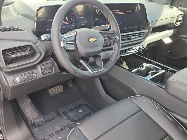 New 2026 Black Chevrolet LT - Extended Range image 18