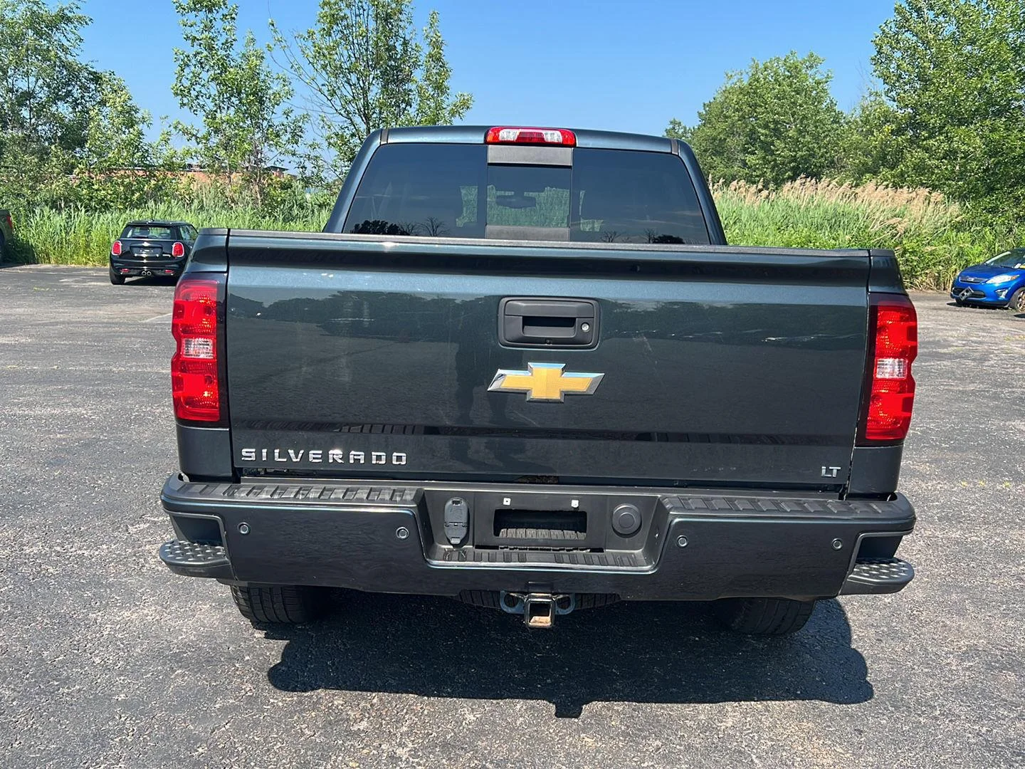 Used 2018 Graphite Metallic Chevrolet LT image 16
