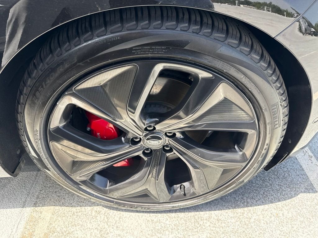 Certified Used 2024 SV Bespoke Match to Sample in Gloss Finish Land Rover Autobiography image 8