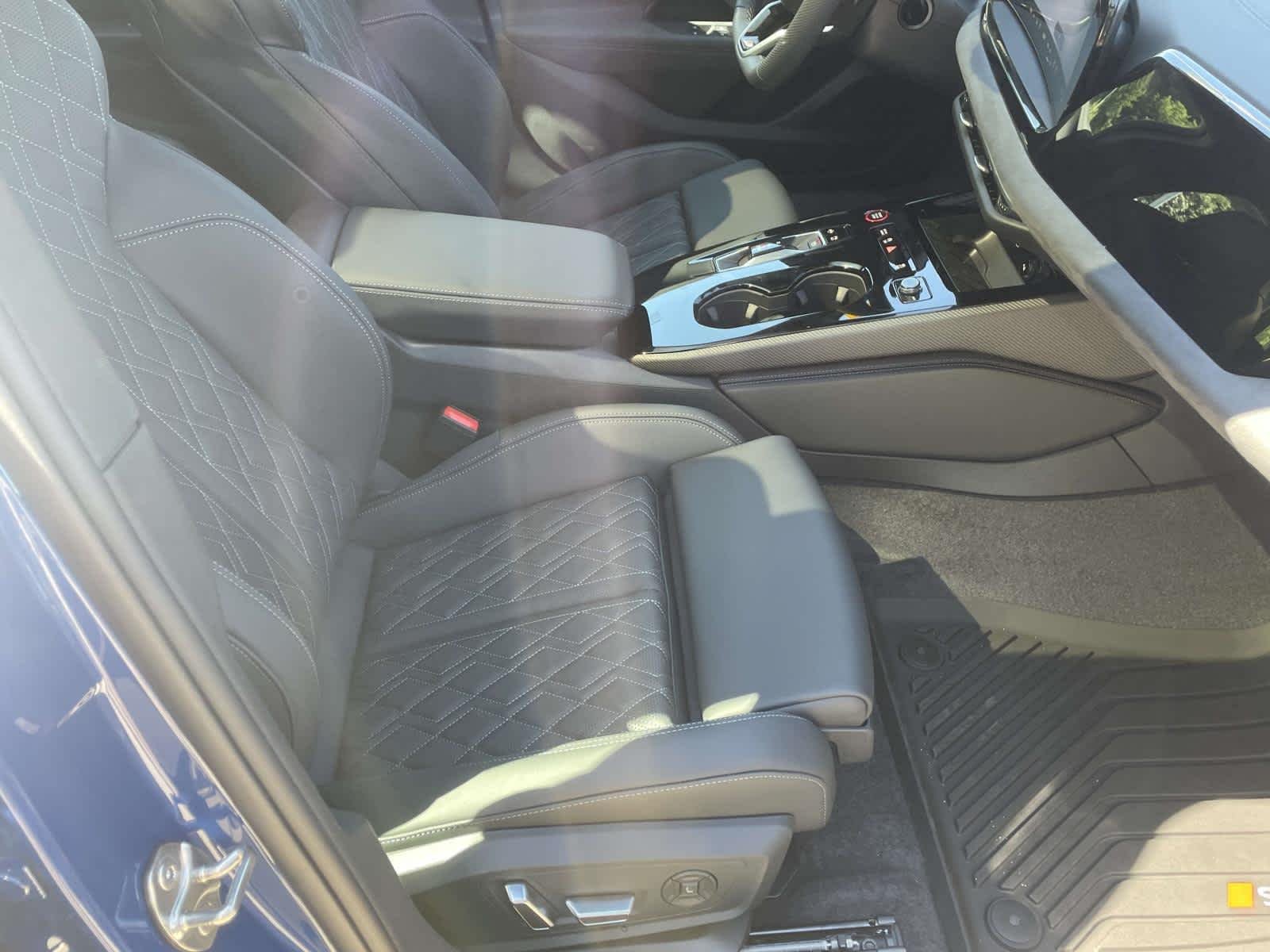 New 2026 9W9W/Blue Audi Premium Plus image 21