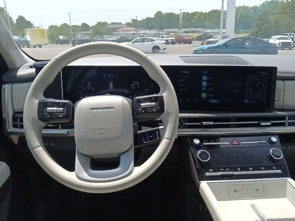 Used 2026 Black Hyundai SEL image 26