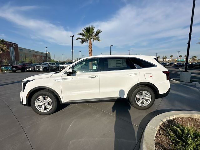 Used 2026 Glacial White Pearl Kia LX image 4