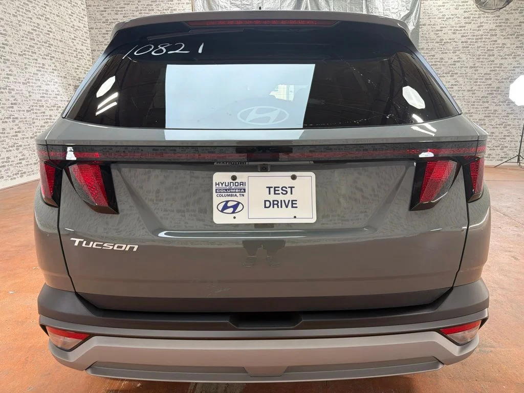 New 2026 Hampton Gray Hyundai SEL Plus image 6