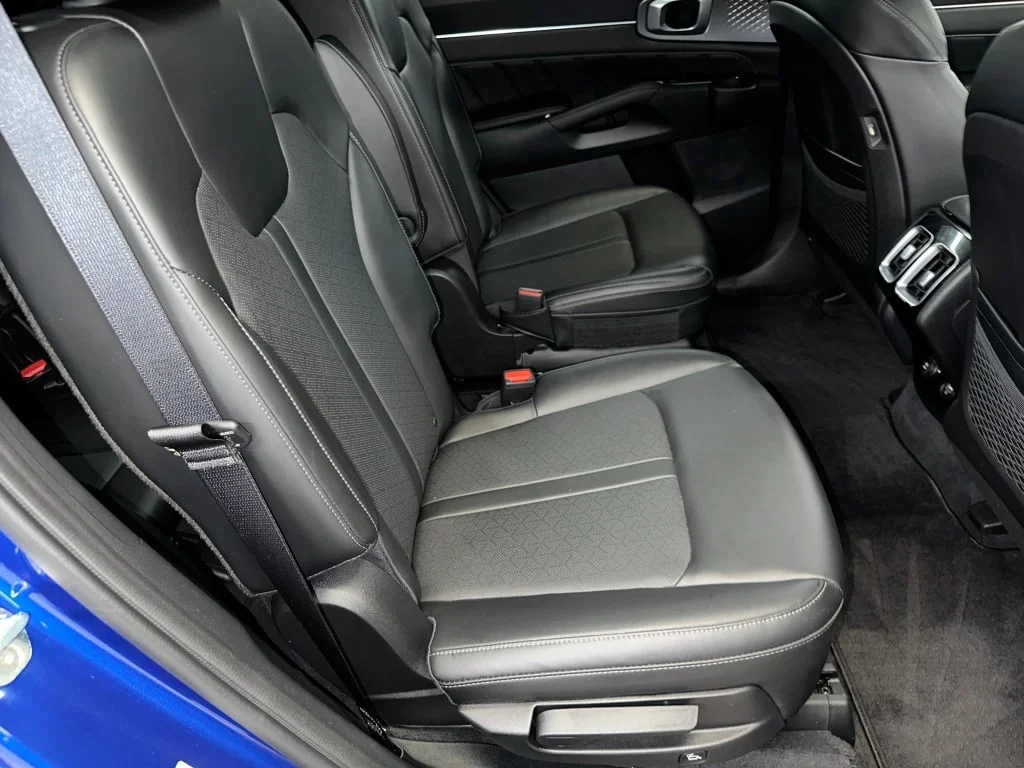 Certified Used 2022 Sapphire Blue Kia SX image 30